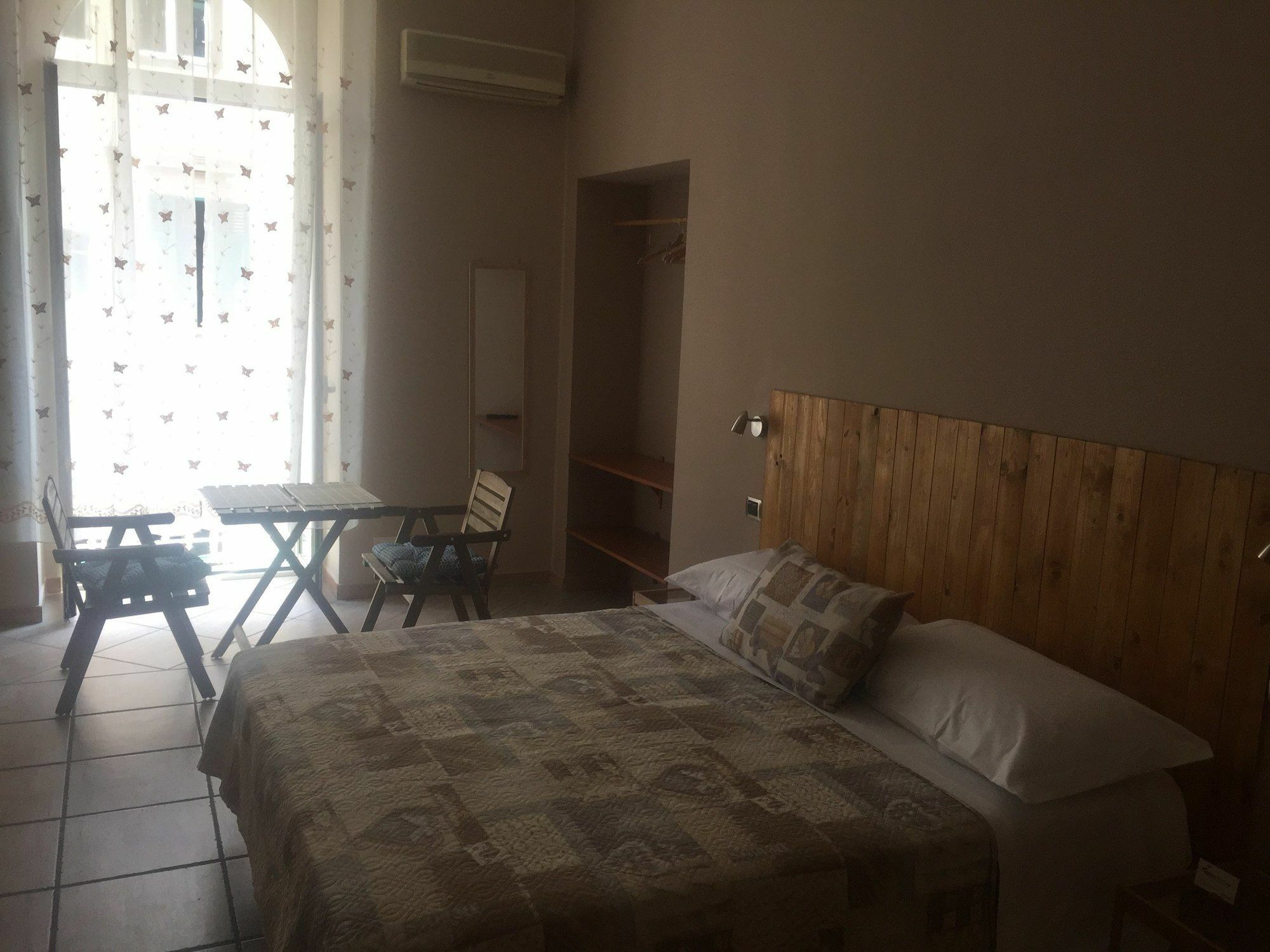 Naples To Live Bed & Breakfast Luaran gambar